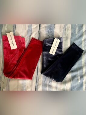 Janie and Jack Velvet Leggings in Red and Navy